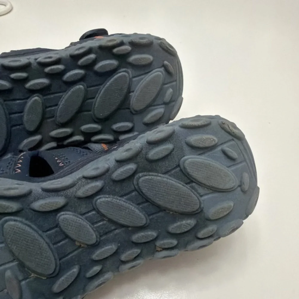 Merrell pre owned